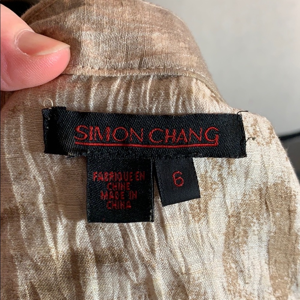 3/$20 Leopard print Simon chang shirt jacket - Picture 8 of 8